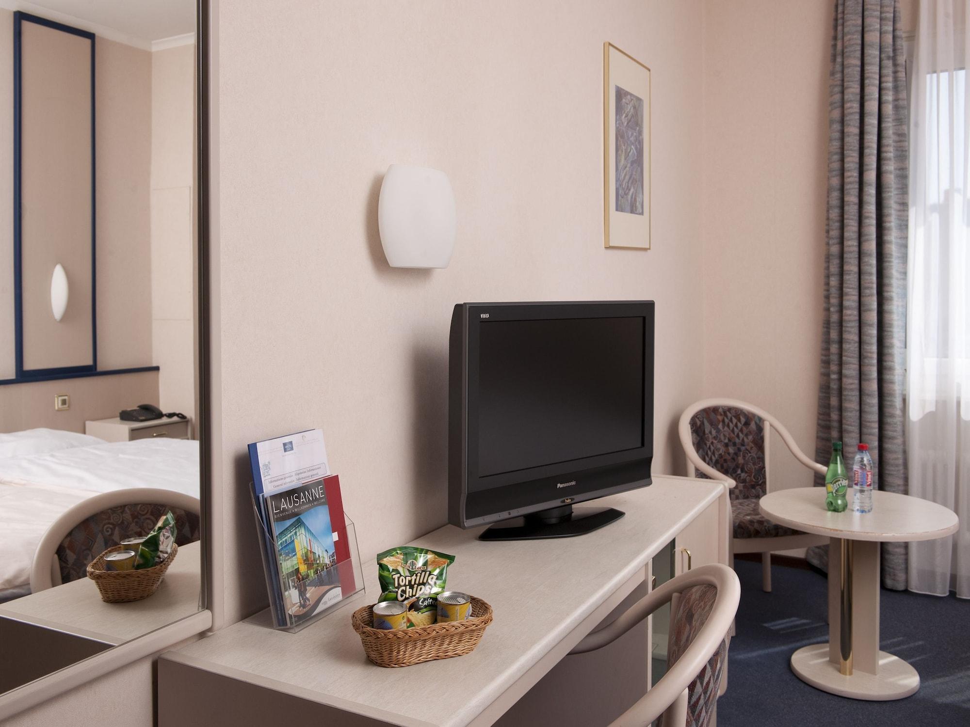 לוזאן Hotel Crystal מראה חיצוני תמונה